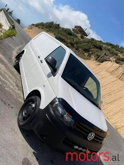 2015' Volkswagen T5 Transporter photo #5