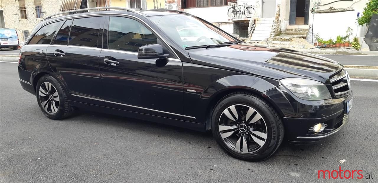 2009' Mercedes-Benz C 200 photo #3