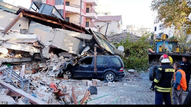 Tërmeti: Çfarë parashikon vendimi për shpalljen e emergjencës