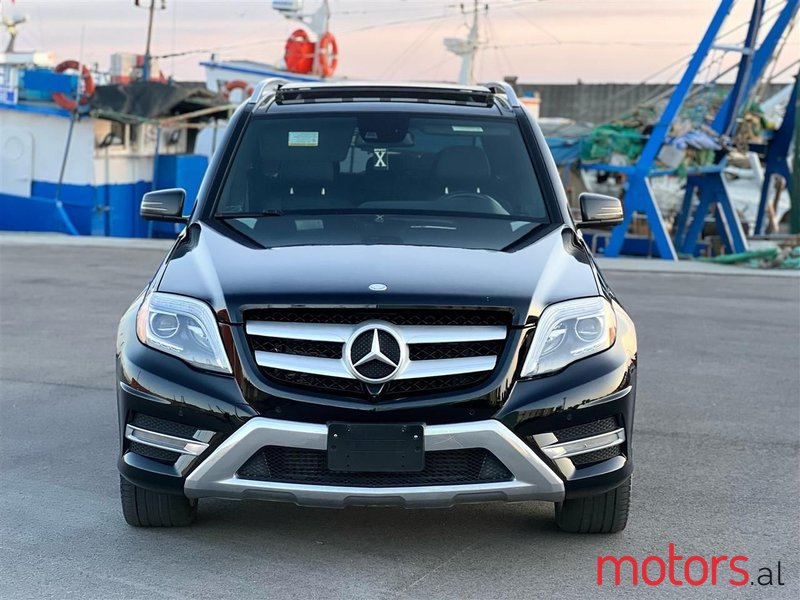 2014' Mercedes-Benz GLK 250 photo #1
