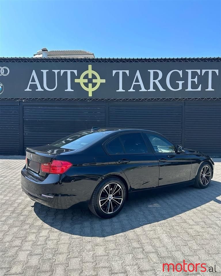 2014' BMW 328 photo #2