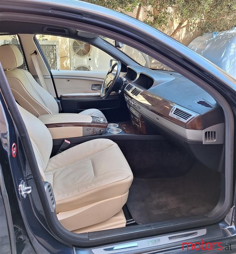 2006' BMW 740 photo #3