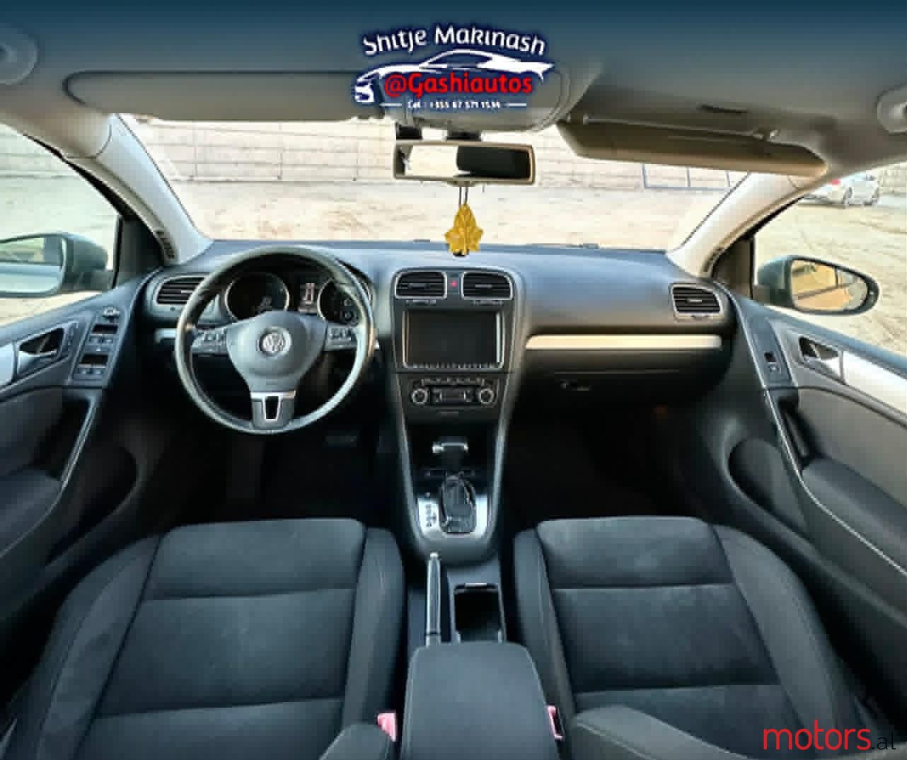 2010' Volkswagen Golf photo #5