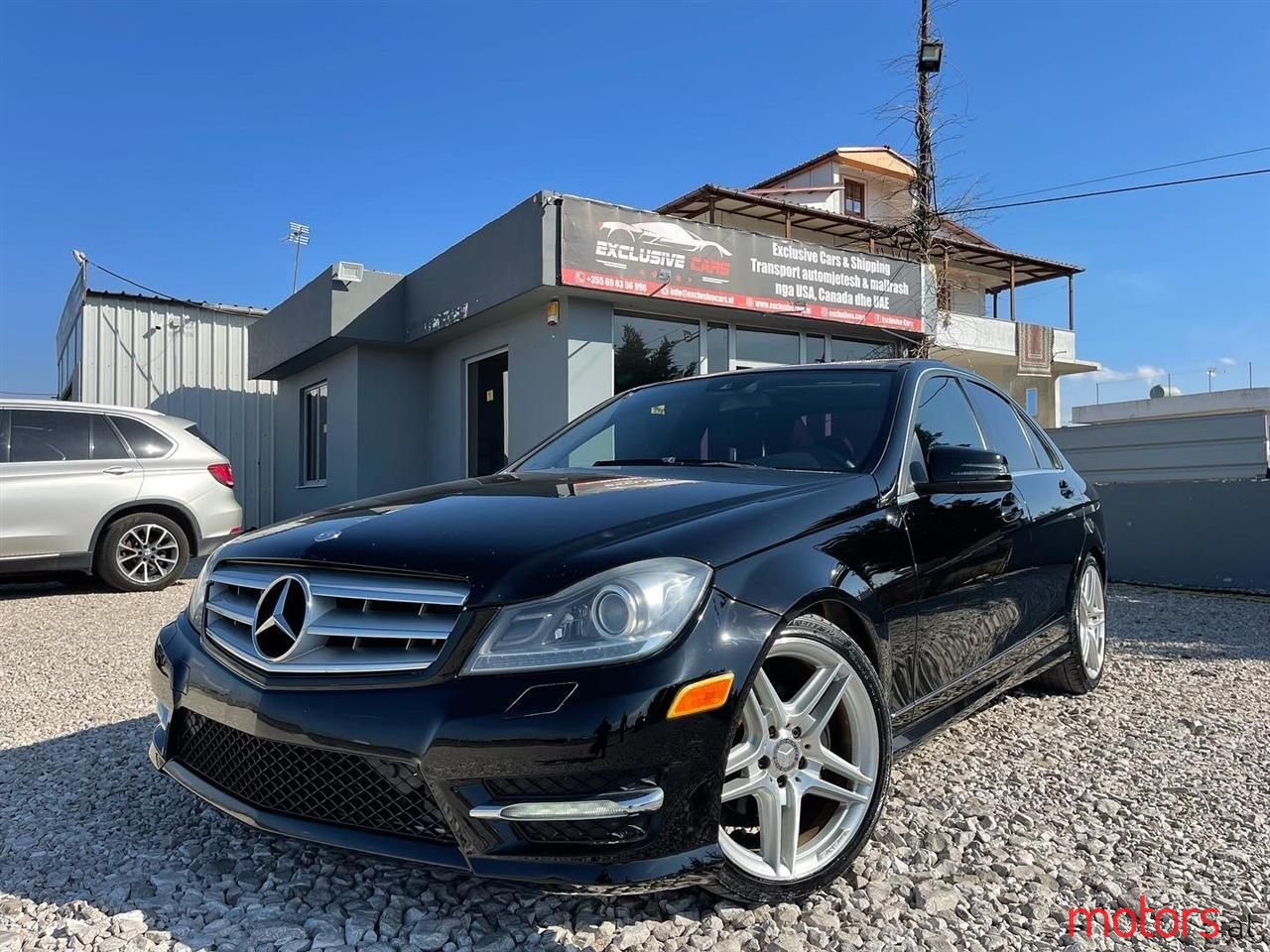 2012' Mercedes-Benz C 300 photo #4