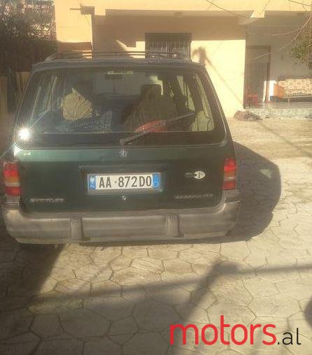 1995' Chrysler Voyager photo #1