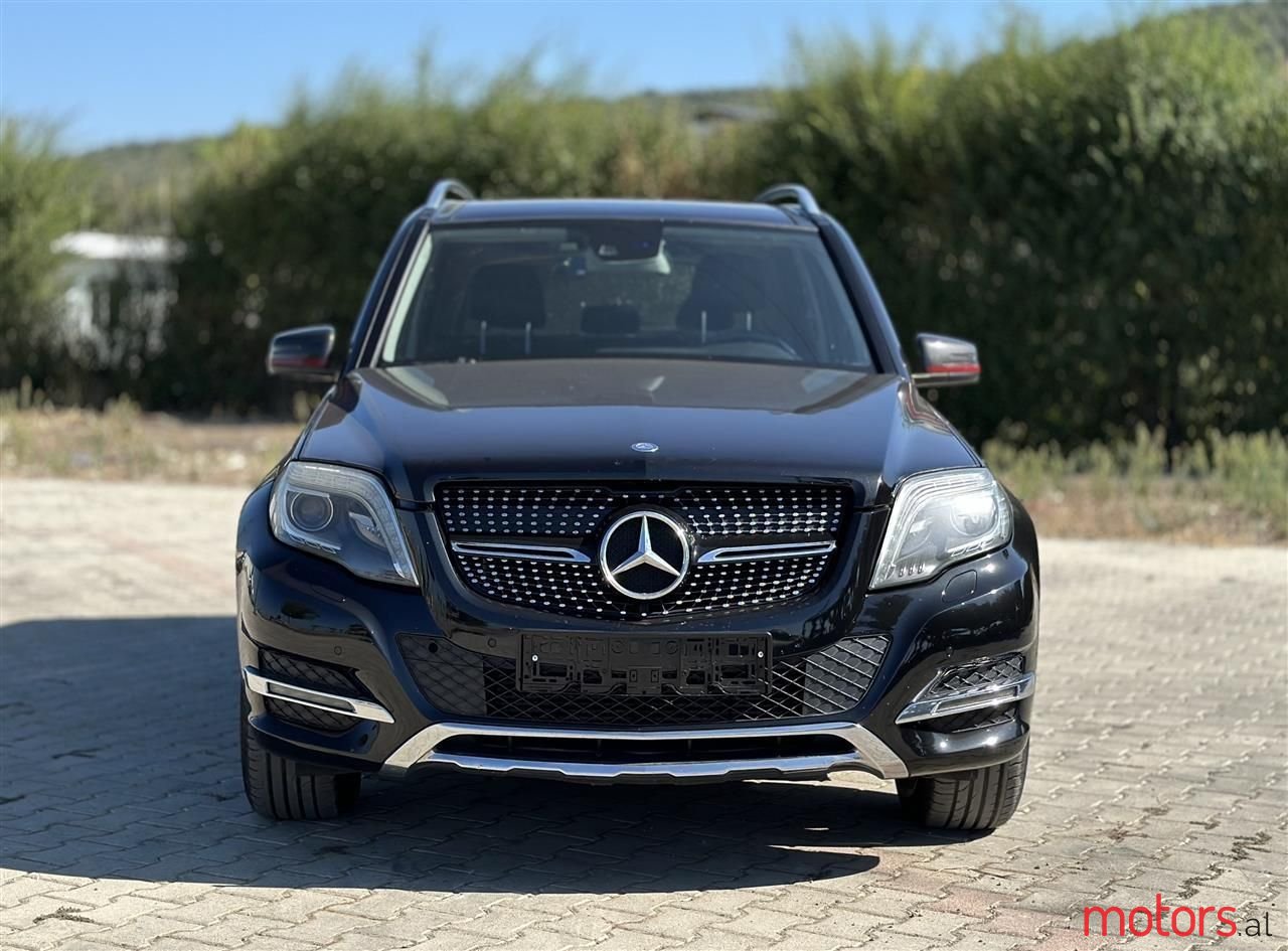 2014' Mercedes-Benz GLK 220 photo #1