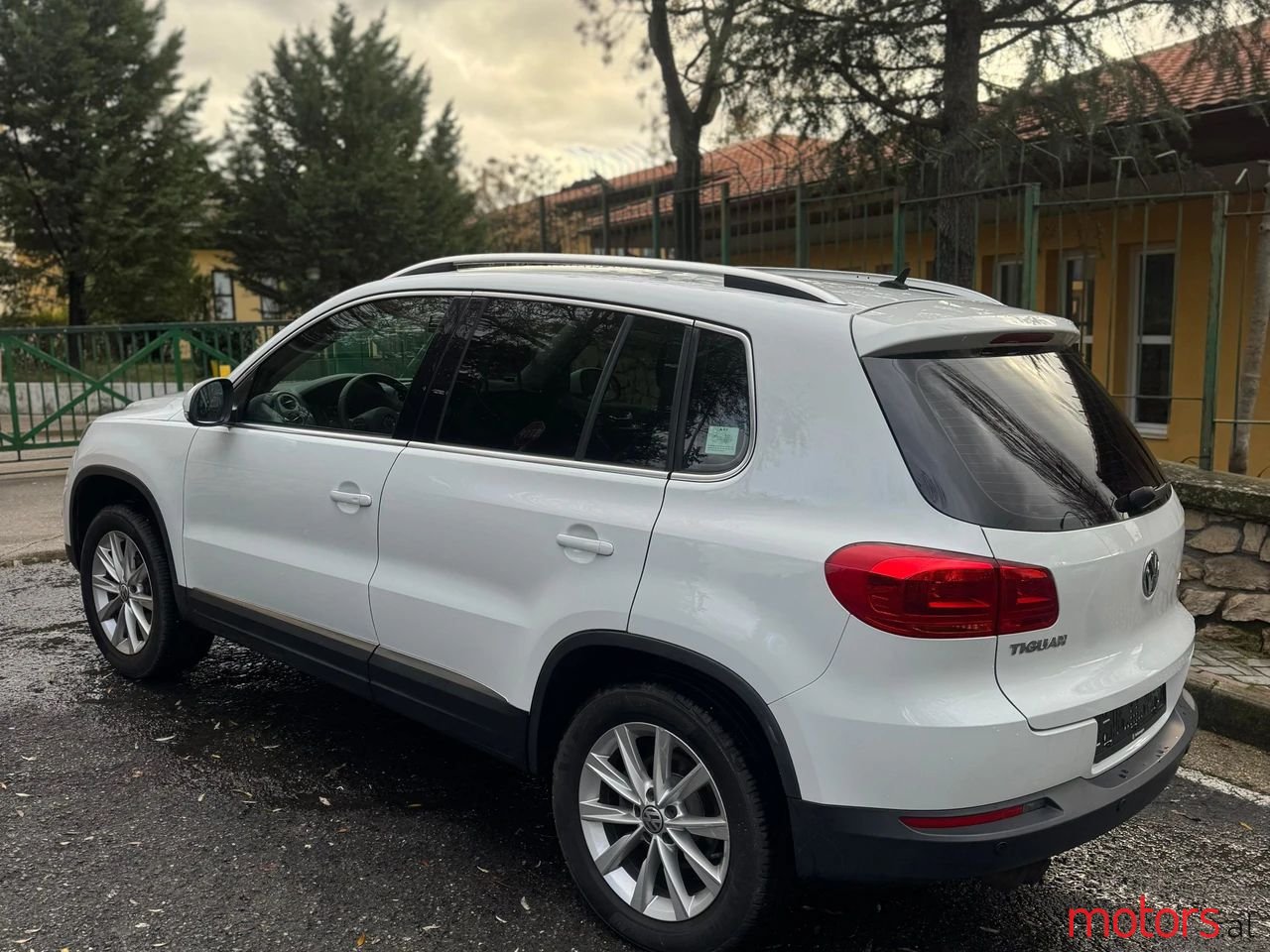 2014' Volkswagen Tiguan photo #5