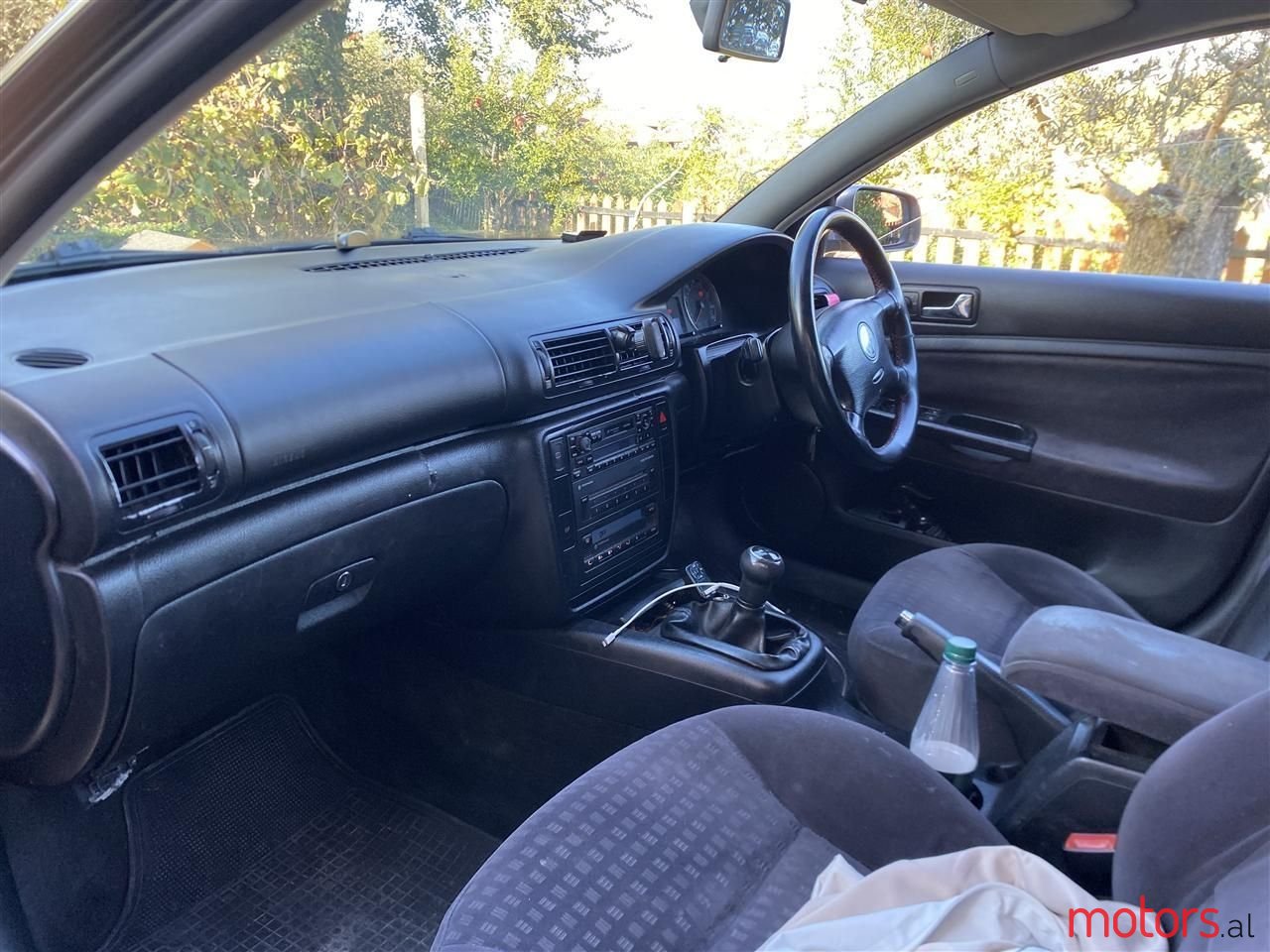 2003' Volkswagen Passat photo #6