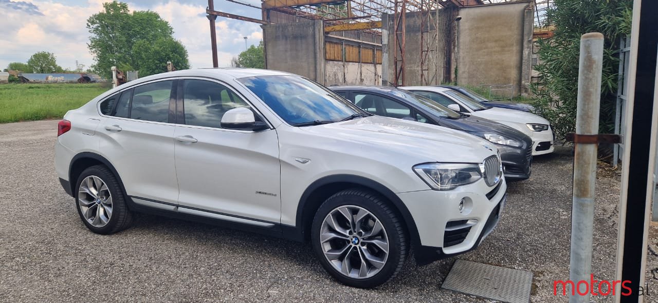 2016' BMW X4 photo #7