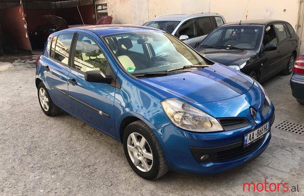 2006' Renault Clio photo #2