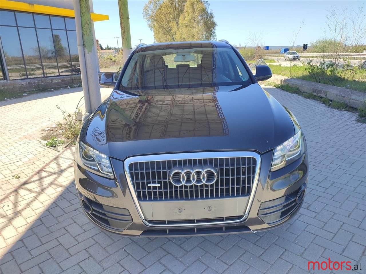 2010' Audi Q5 photo #2
