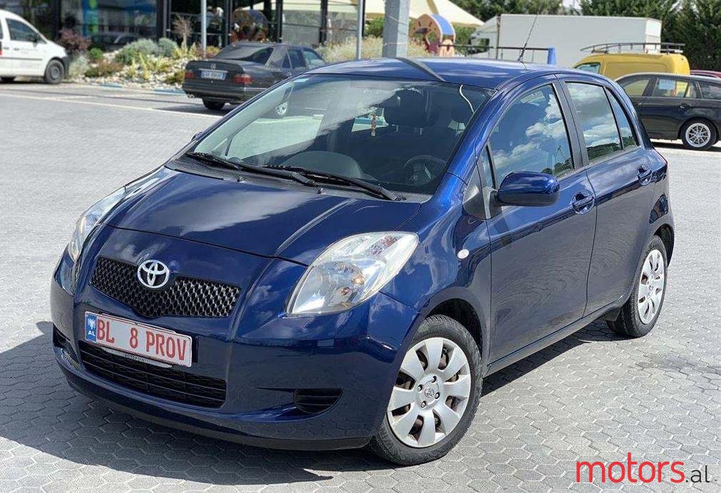 2006' Toyota Yaris photo #1