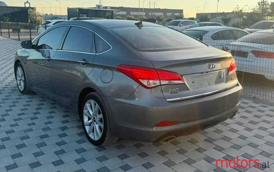 2013' Hyundai i40 photo #3