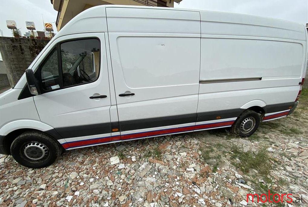 2011' Mercedes-Benz Furgon photo #1