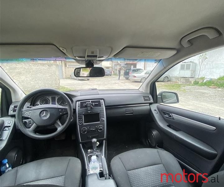 2008' Mercedes-Benz B 200 photo #4
