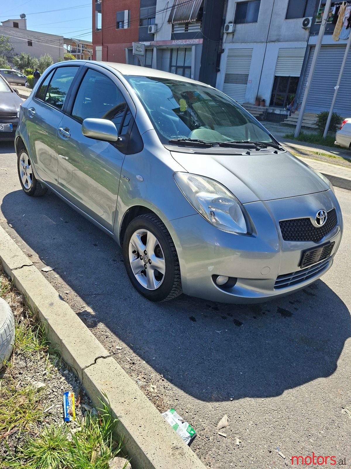 2008' Toyota Yaris photo #1