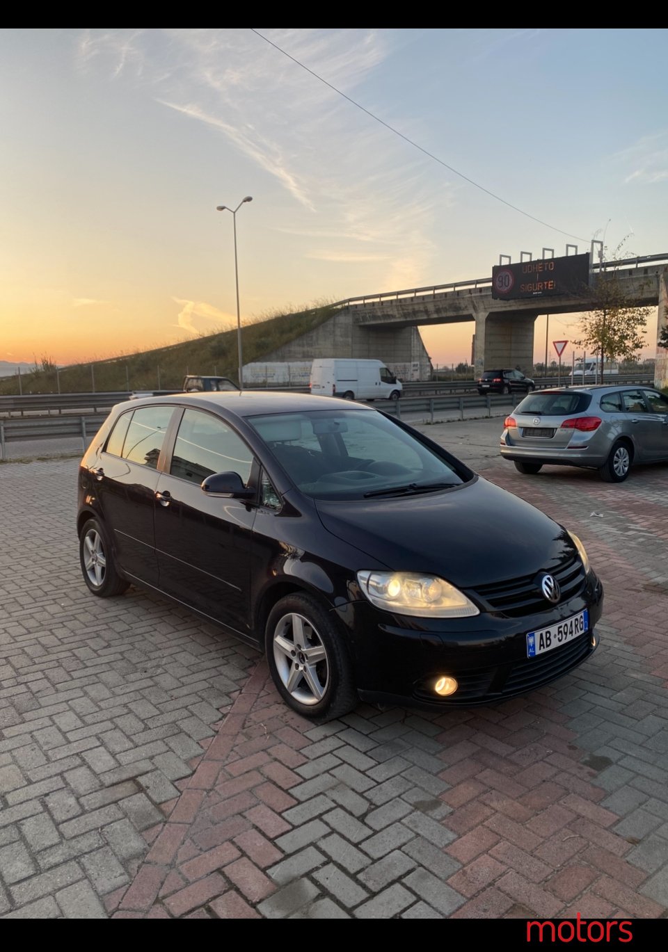 2006' Volkswagen Golf Plus photo #1