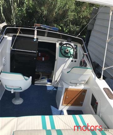 2002' Yamaha photo #2