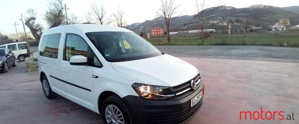 2015' Volkswagen Caddy photo #1