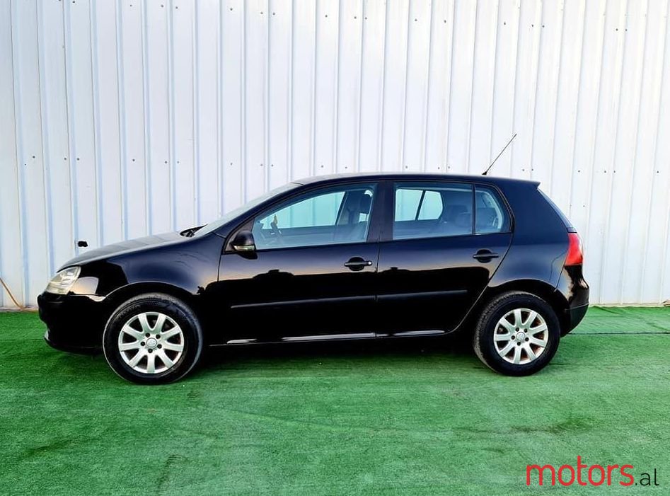 2006' Volkswagen Golf photo #1