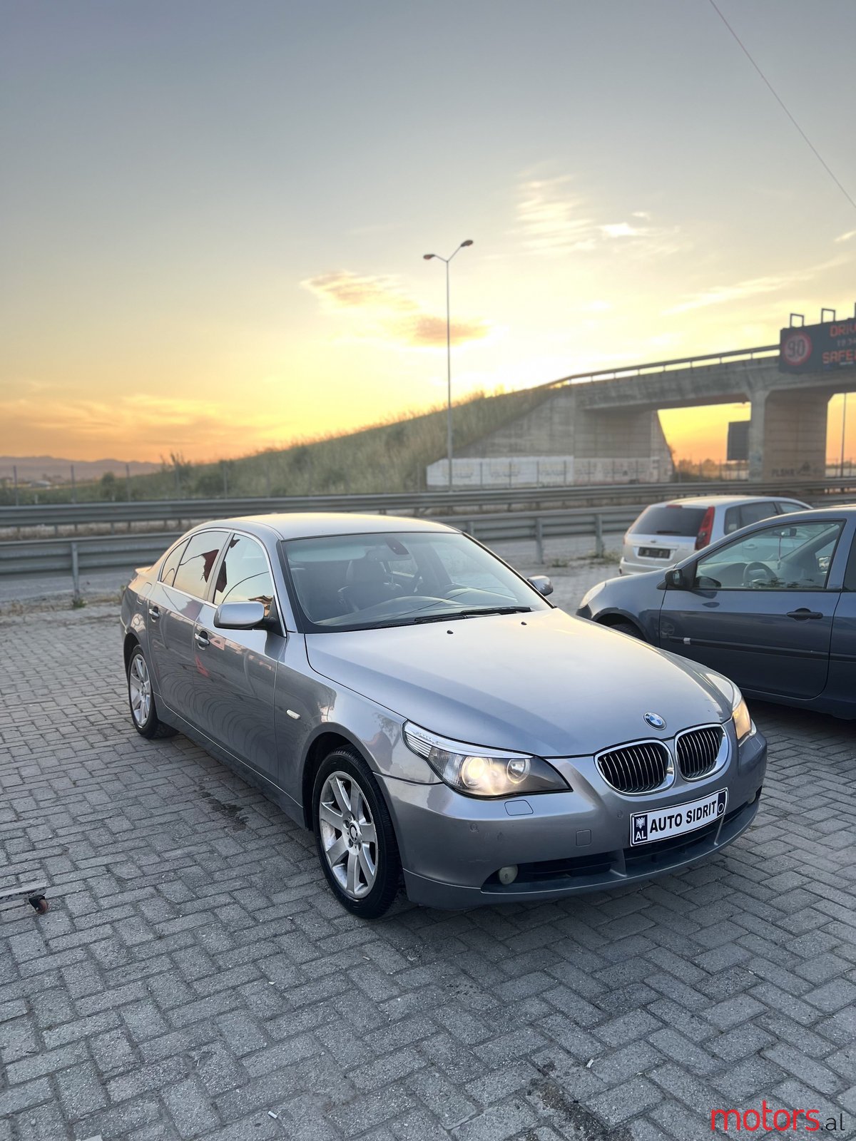 2007' BMW 530 photo #3