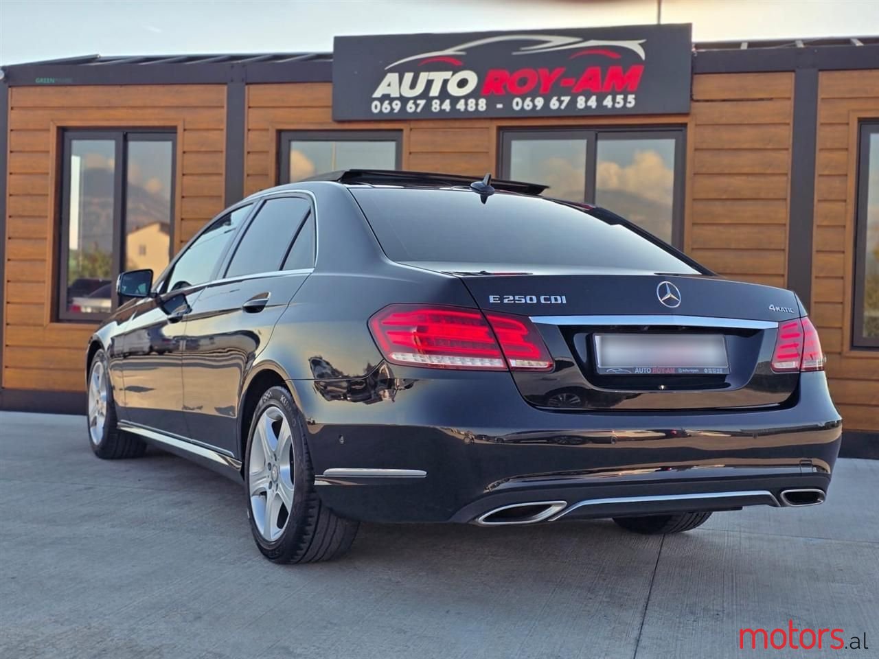 2014' Mercedes-Benz E 250 photo #4