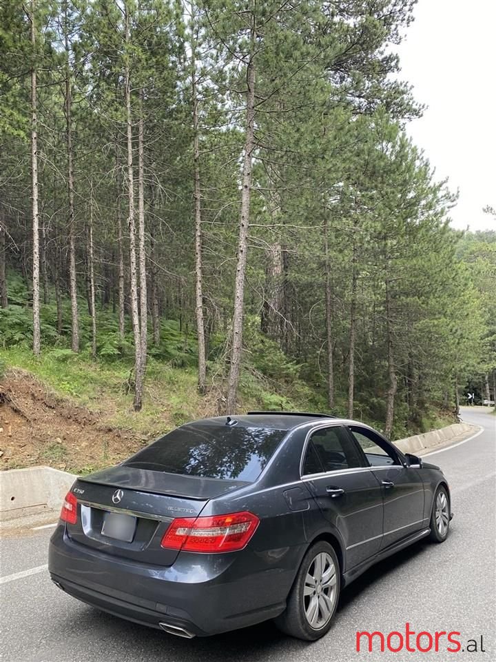 2013' Mercedes-Benz E 350 photo #4