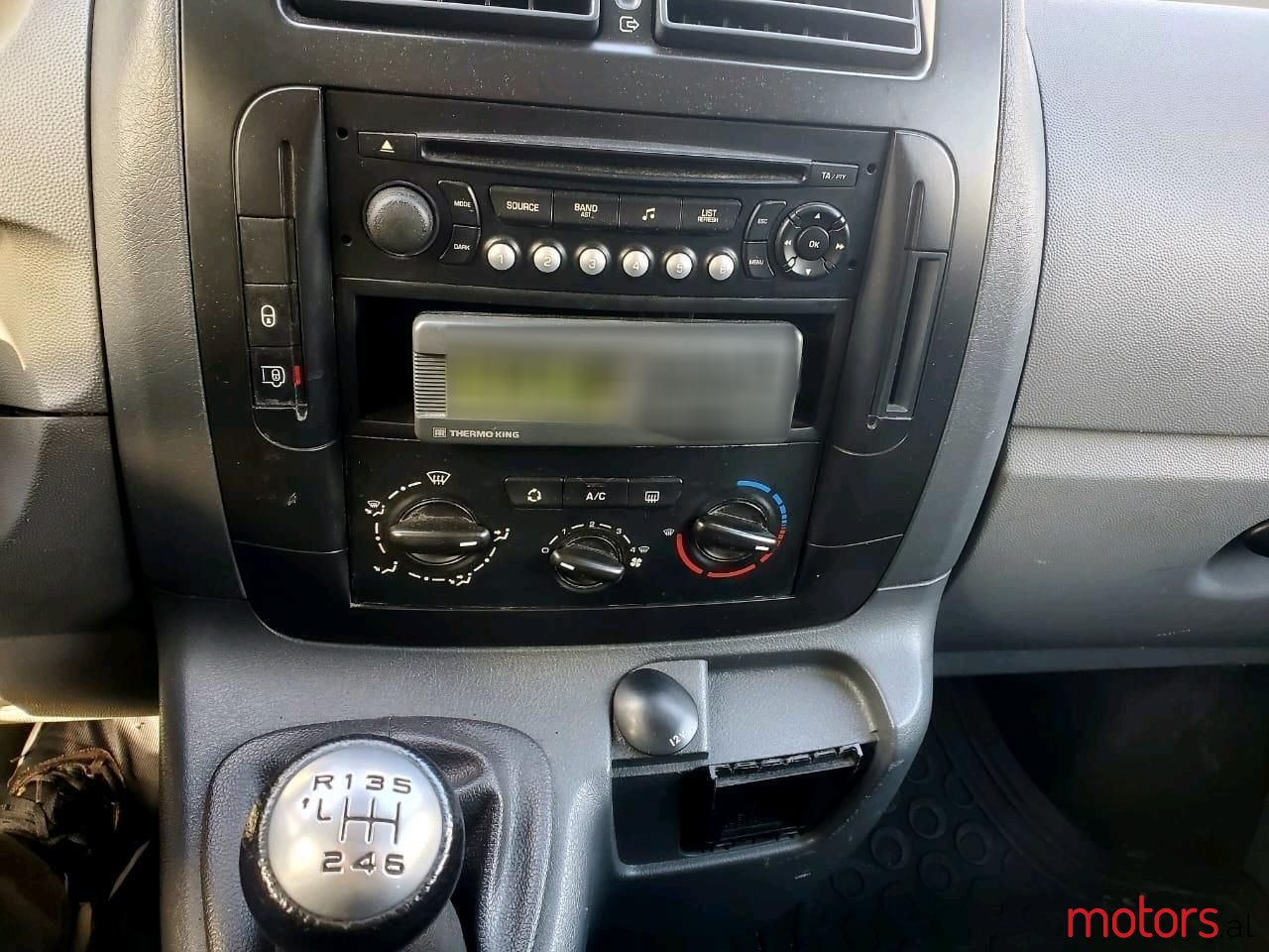 2012' Peugeot Expert photo #3