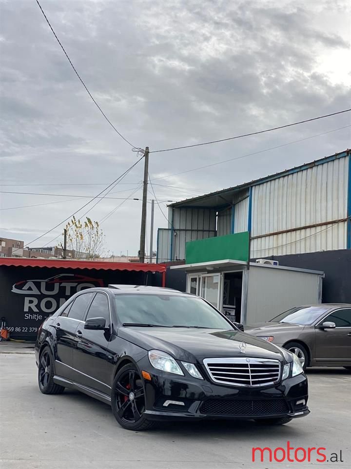 2011' Mercedes-Benz E 350 photo #1