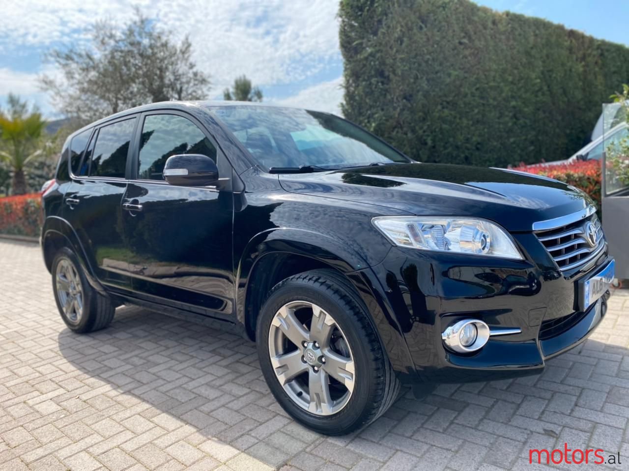 2010' Toyota RAV4 photo #5