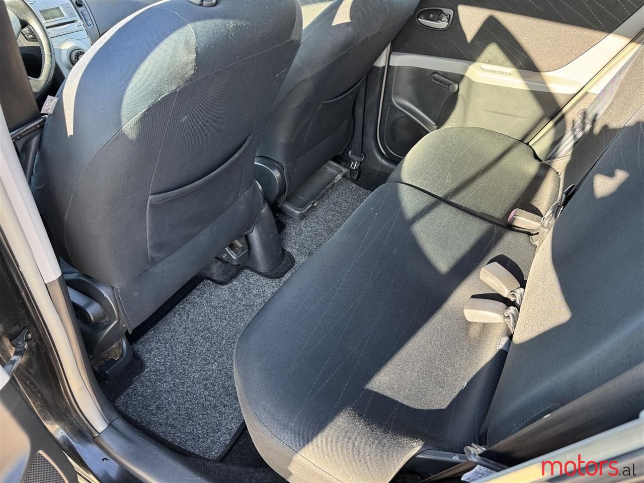 2007' Toyota Yaris photo #5