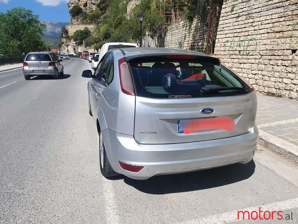 2009' Ford Focus photo #2