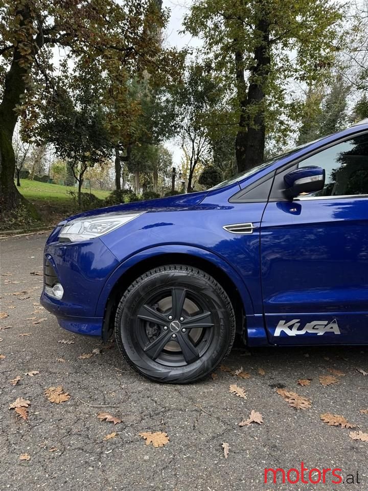 2014' Ford Kuga photo #3