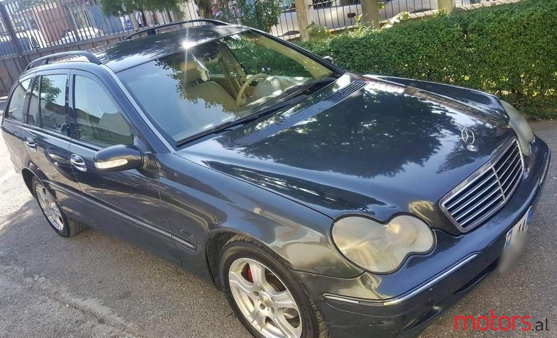 2002' Mercedes-Benz C 200 photo #1