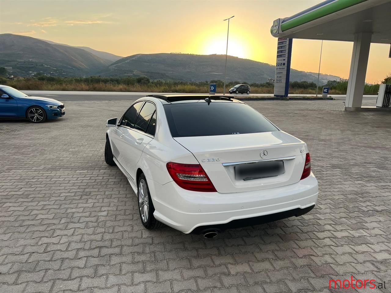 2013' Mercedes-Benz C 220 photo #5