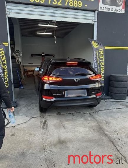 2015' Hyundai Tucson photo #2