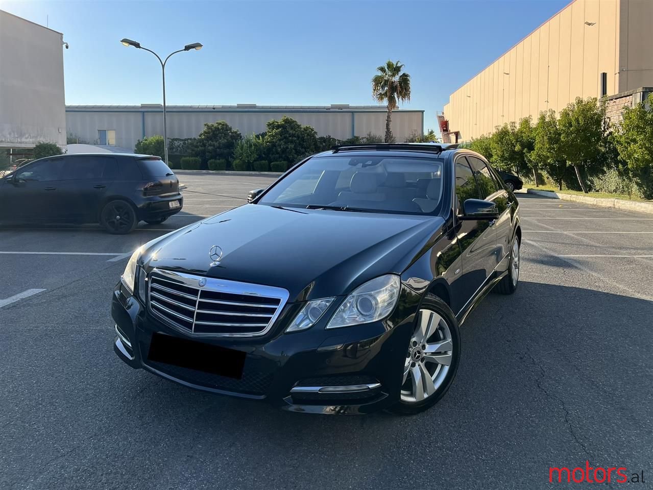 2010' Mercedes-Benz E 350 photo #1