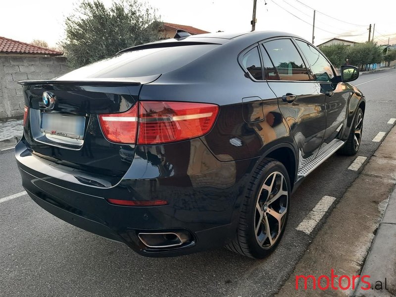 2010' BMW X6 M photo #5