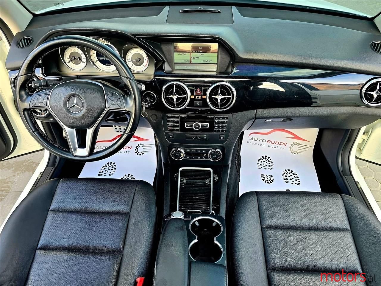 2013' Mercedes-Benz GLK 220 photo #2