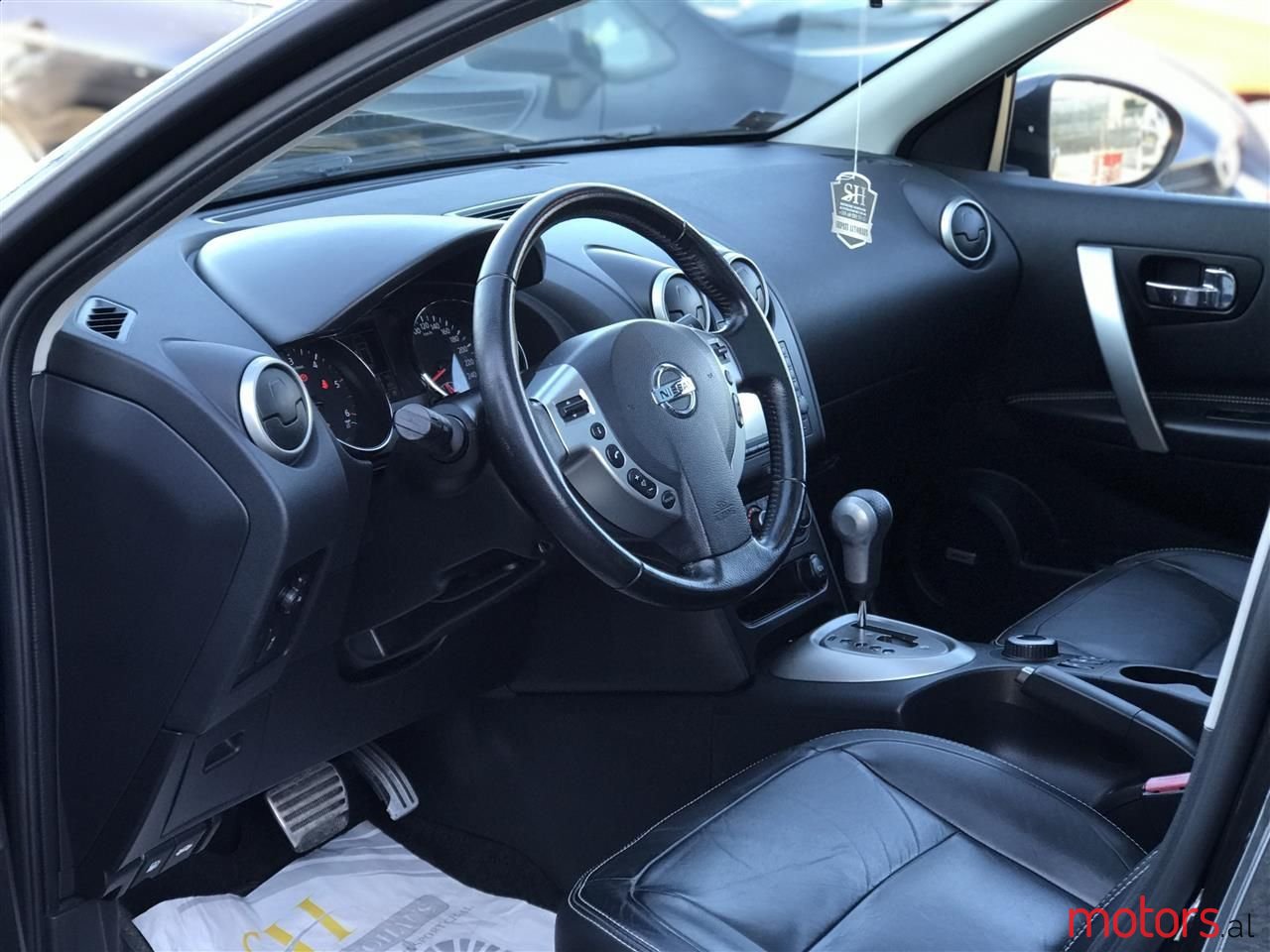 2012' Nissan Qashqai photo #5