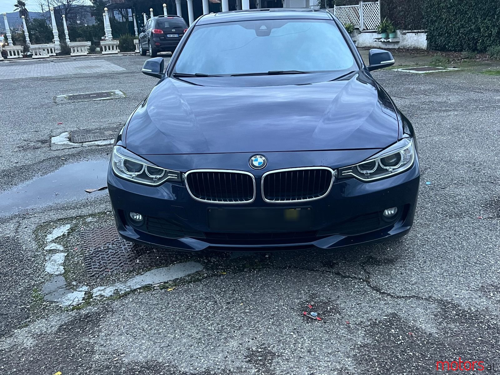 2016' BMW 320 photo #2