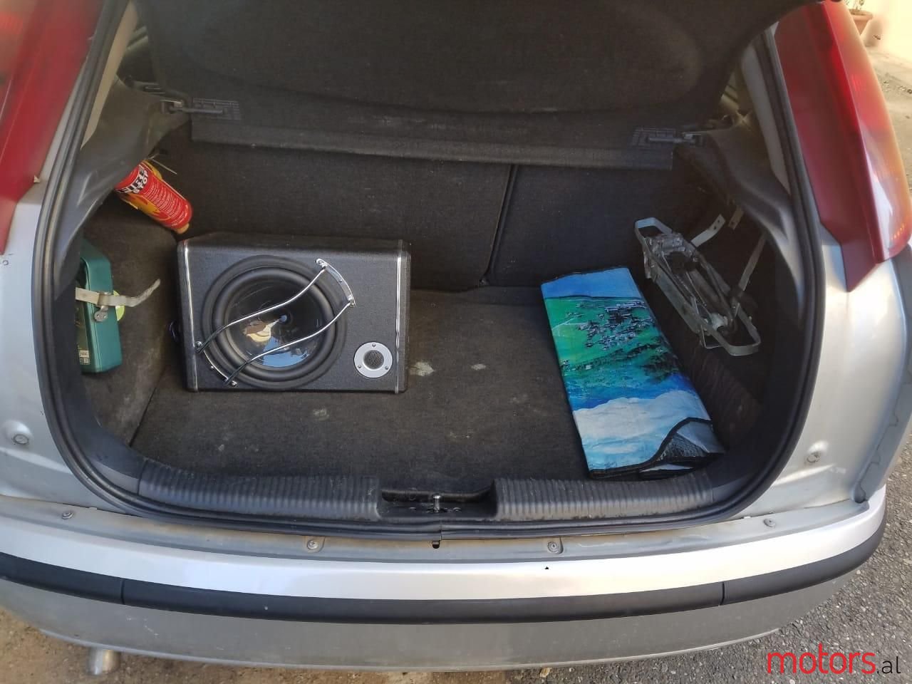 2001' Ford Focus photo #5