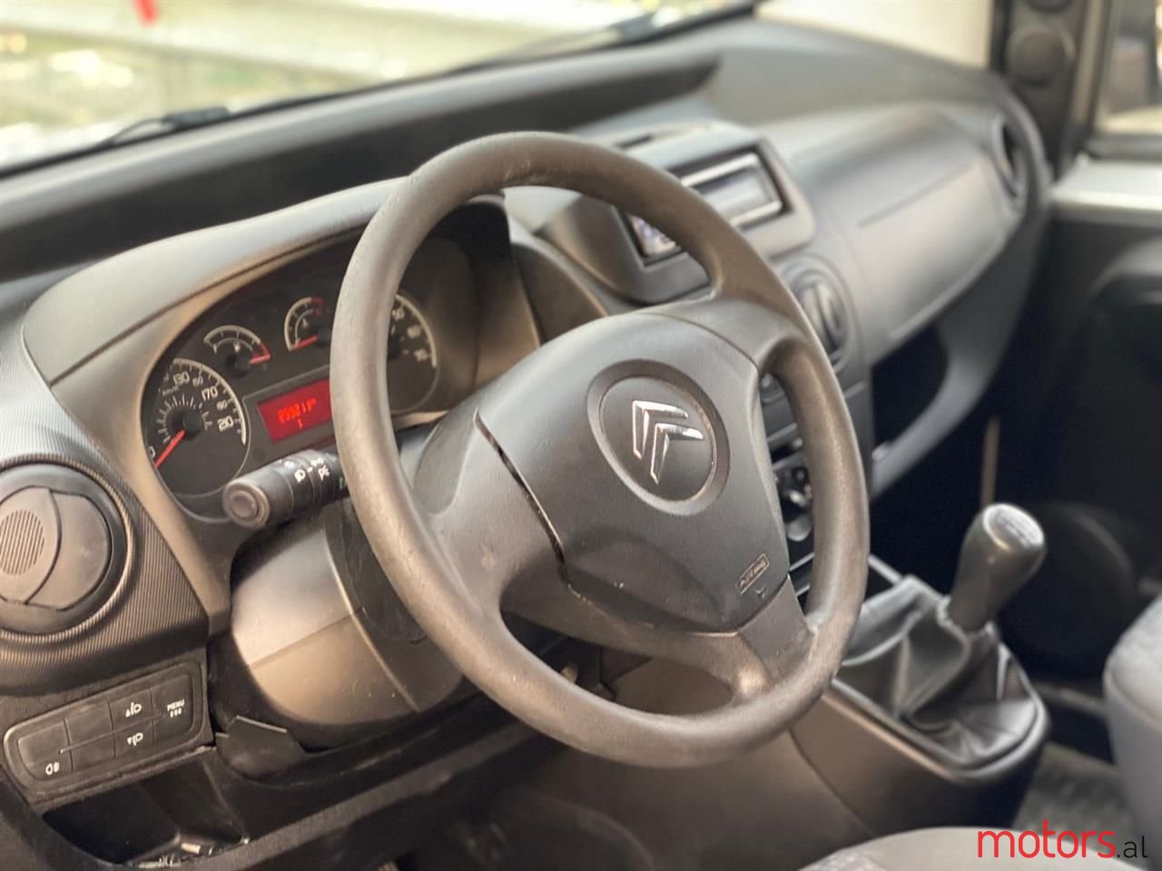 2011' Citroen Nemo photo #5