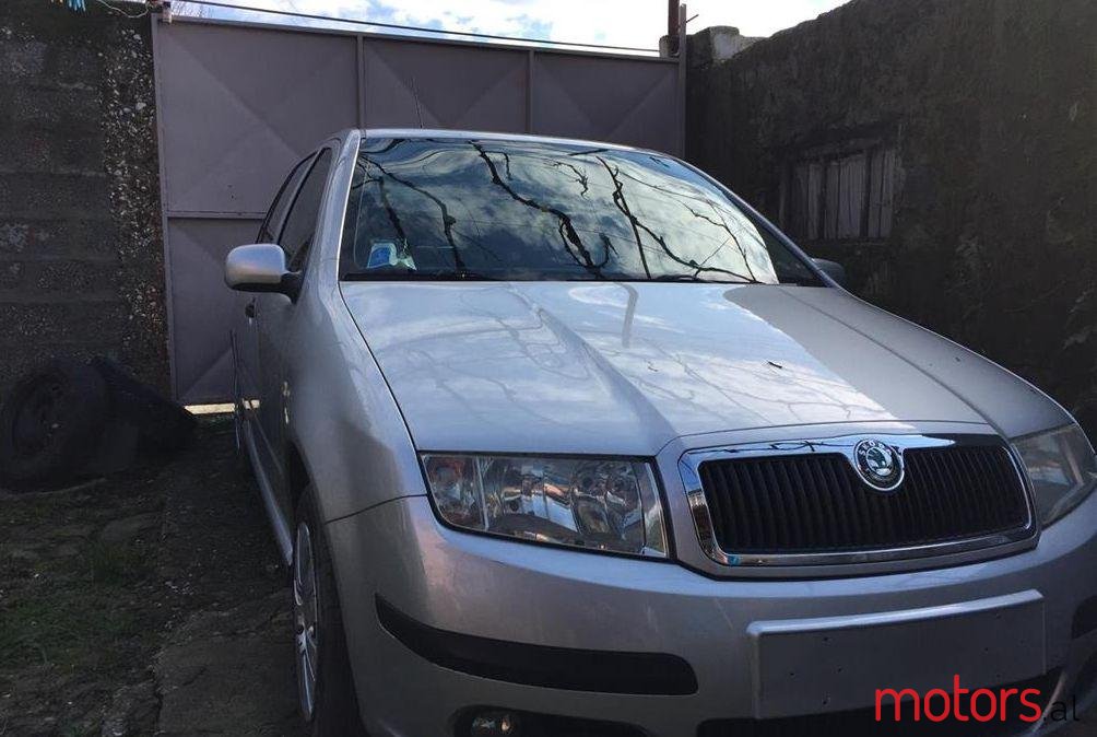 2007' Skoda Fabia photo #1