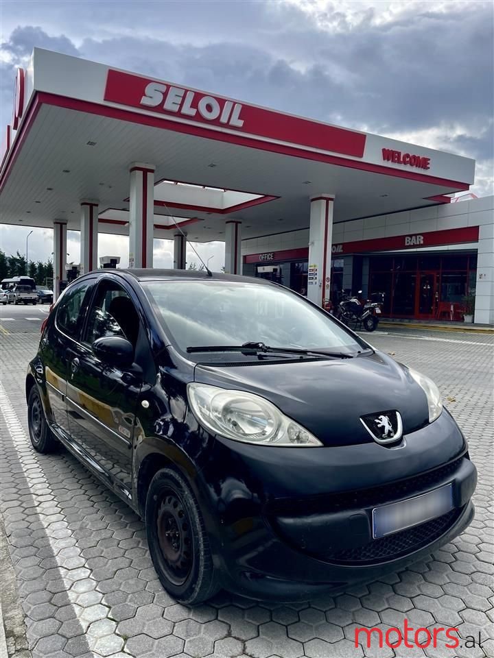 2008' Peugeot 107 photo #3