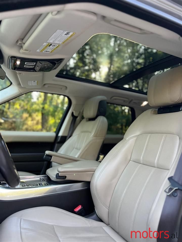 2018' Land Rover Range Rover Sport photo #6