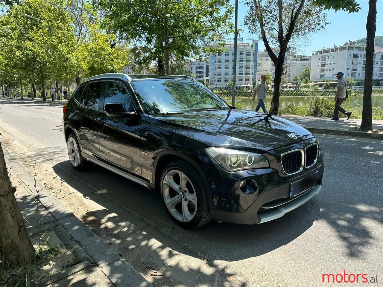 2010' BMW X1 photo #1