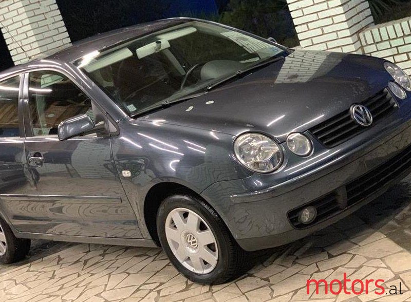 2004' Volkswagen Polo photo #4