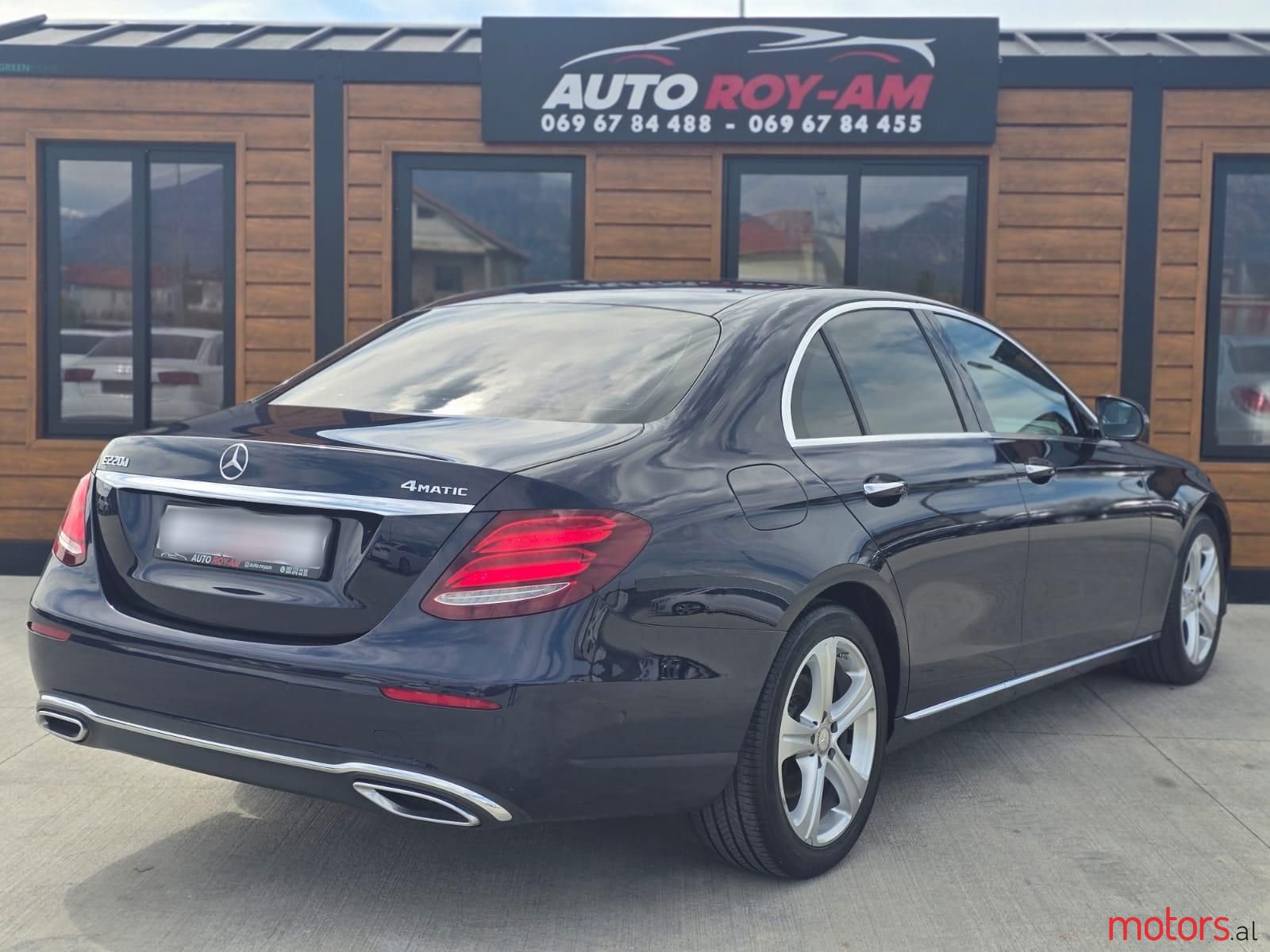 2016' Mercedes-Benz E 220 photo #3