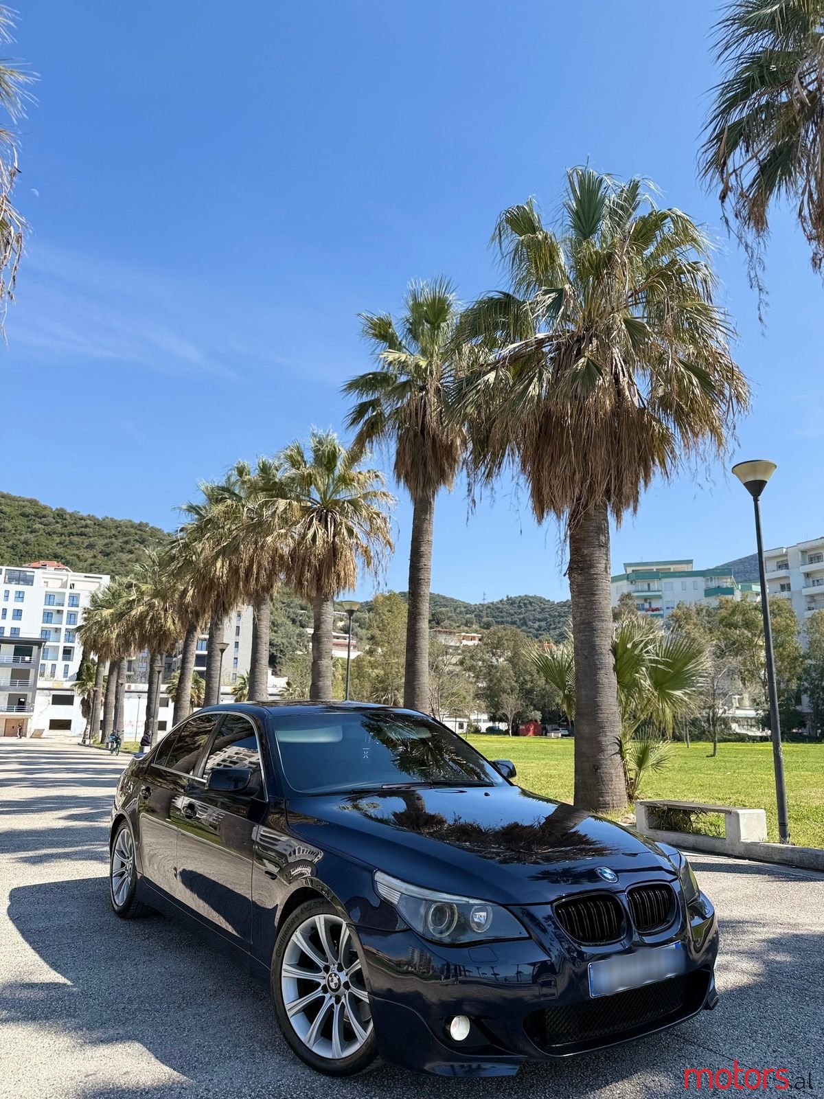 2005' BMW 530 photo #2